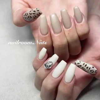 ネイル nailsalon Nutsのネイルデザイン