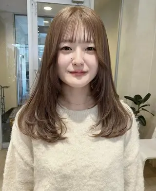 セミロング カラー nakahara madokaのヘアスタイル
