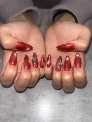 ネイル rino nail所属・坂 しおのネイルデザイン