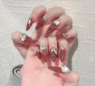 ネイル D-BEAUTY Nailsalonのネイルデザイン