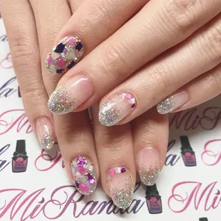 ネイル MiRanda Nail所属・MiRanda 保坂 舞のネイルデザイン