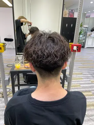 ショート パーマ メンズ 【メンズ特化】岩瀬 武【メンズパーマ】のヘアスタイル