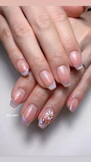 ネイル JINI NAIL所属・ジニ ネイルのネイルデザイン
