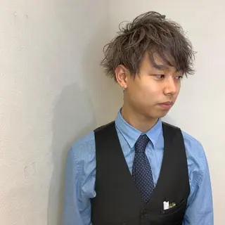 カラー メンズ Vir by browのヘアスタイル