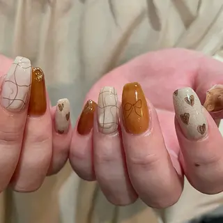 ネイル Yarm As Etel.のネイルデザイン