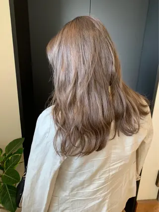 ロング カラー 宮本 円のヘアスタイル