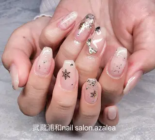 ネイル R inのネイルデザイン