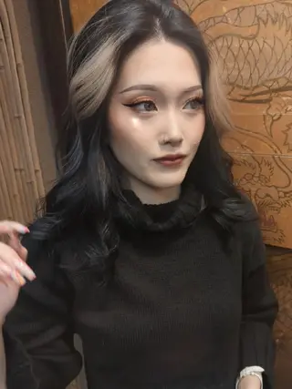 ロング カラー fuwat所属・秋葉原でカラーする なら🐉ちぇーたんのヘアスタイル