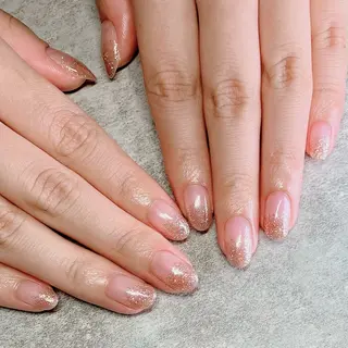 ネイル haleyume所属・shino🌟 痛ネイルのネイルデザイン