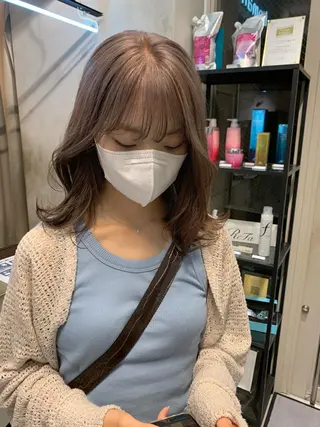 ミディアム カラー REINA☁️透明感 カラー/ぷつっと♡のヘアスタイル