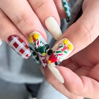 ネイル newrandas hitomiのネイルデザイン