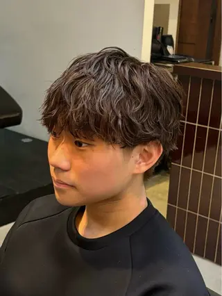 パーマ kota 【波巻き／シャドウ】のヘアスタイル