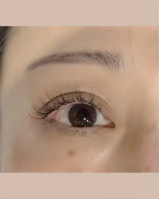 マツエク・マツパ Aime'e所属・野田 美早のマツエク・マツパデザイン