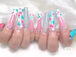 ネイル lucky nail 歌舞伎町のネイルデザイン
