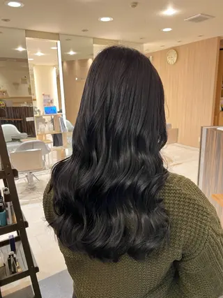 カラー 久永 菫のヘアスタイル