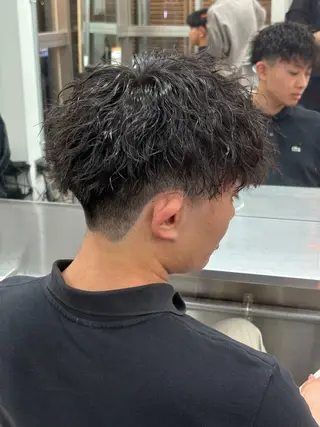 ミディアム カラー パーマ メンズ メンズパーマ特化 🔥韓国ヘア職人🔥のヘアスタイル