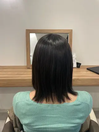 ミディアム no4ナチュラル戸祭所属・山越 美裕樹のヘアスタイル