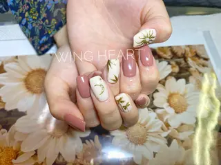 ネイル O. AKINAのネイルデザイン