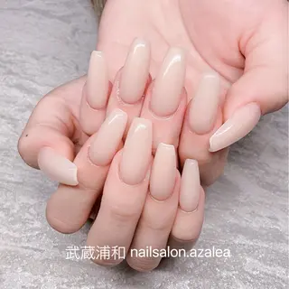 ネイル R inのネイルデザイン