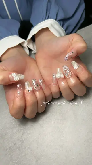 ネイル 関山 志乃のネイルデザイン