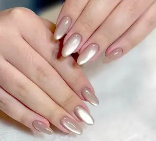 ネイル Nailsalon Smilingのネイルデザイン