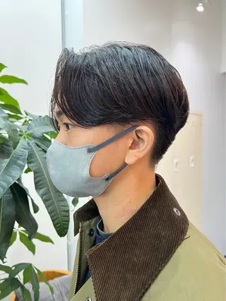 カラー メンズ ダブルカラー寒色系 ボリューム改善ハヤトのヘアスタイル