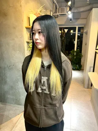 ロング カラー FORT/ AIRIのヘアスタイル