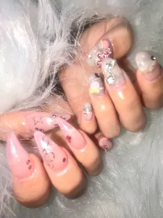 ネイル kana/モード ・グランジ໒꒱のネイルデザイン