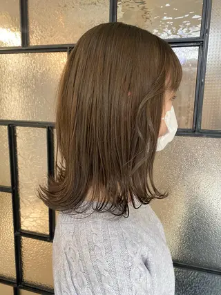 ミディアム カラー 安永 涼のヘアスタイル