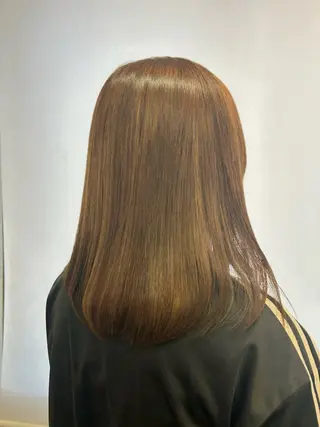 カラー 青木 優雅のヘアスタイル