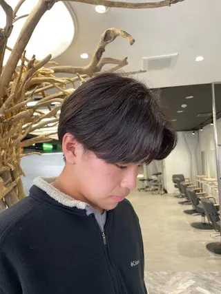 ショート メンズ カラーモデル⚡️ REONのヘアスタイル