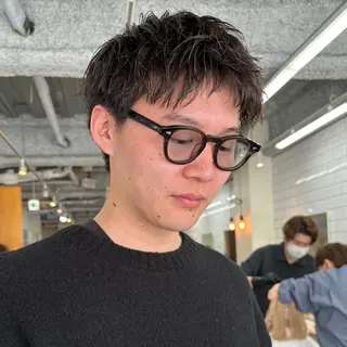 ショート パーマ メンズ JINKIメンズ特化 メンズカットパーマのヘアスタイル