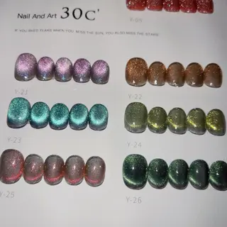 ミディアム めぐみのネイルサロン 惠のネイルデザイン