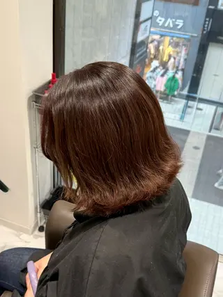 ショート カラー Grow by NYNY 馬渡 真輝のヘアスタイル