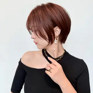 ショート ショート/レイヤー/ 縮毛矯正/ 渡邊莉玖のヘアスタイル
