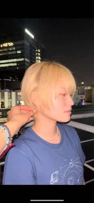 ショート 石塚 瑛里菜のヘアスタイル