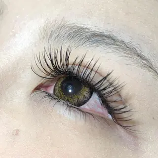 マツエク・マツパ Q-LEA  まつエク まつ毛パーマ 四条大宮所属・Q-LEA 四条大宮 クリアのマツエク・マツパデザイン