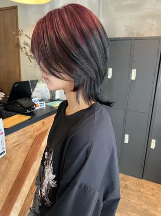 ミディアム 橋本 奈桜のヘアスタイル