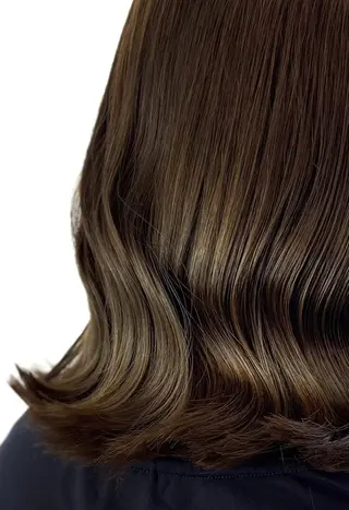 ミディアム カラー Atem ☀️大町店のヘアスタイル