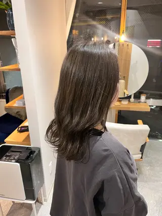 ミディアム カラー 《PARAGO緑橋》 山田素のヘアスタイル