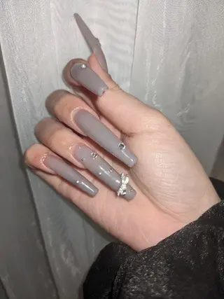 ネイル OLIMPOS. nailのネイルデザイン