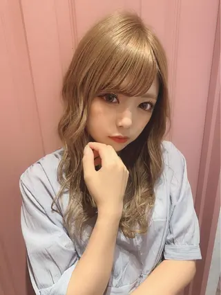 ミディアム 代表山口ひな 髪質改善のプロのヘアスタイル