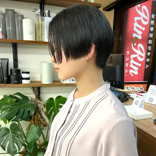 ショート 初めてのショート お任せください✂️のヘアスタイル