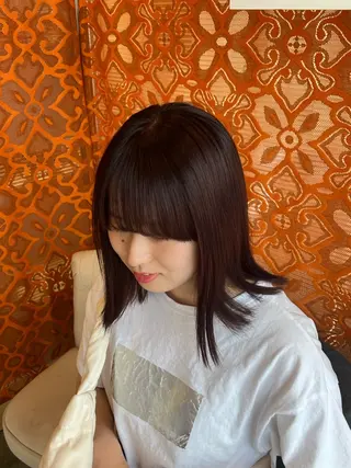 ミディアム カラー ☘️折戸結菜☘️ ハイトーンカラーのヘアスタイル