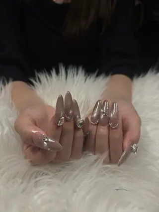 ネイル 🦋Hina🦋 1月予約受付中✨のネイルデザイン