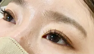 マツエク・マツパ Labless  グランフロント大阪所属・Labless梅田 MINAHO🐶のヘアスタイル