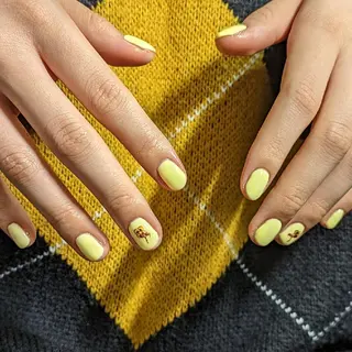 ネイル ナリタ・ マミのネイルデザイン