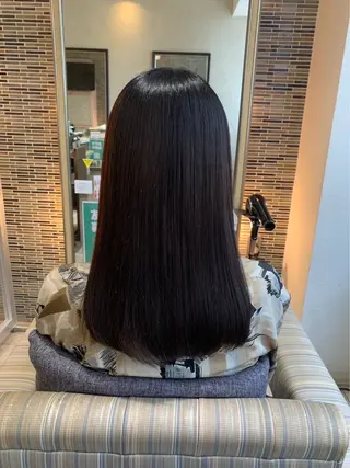 セミロング カラー 中西 世成のヘアスタイル