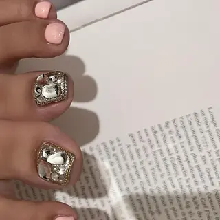 ネイル 黒葛原 めぐみのネイルデザイン