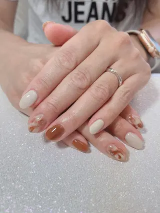 ネイル Flowerネイルサロン所属・. yukiのネイルデザイン